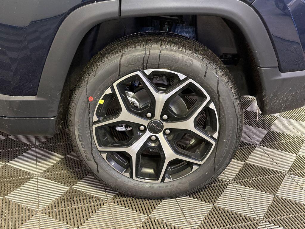 new 2026 Jeep Compass car, priced at $28,906