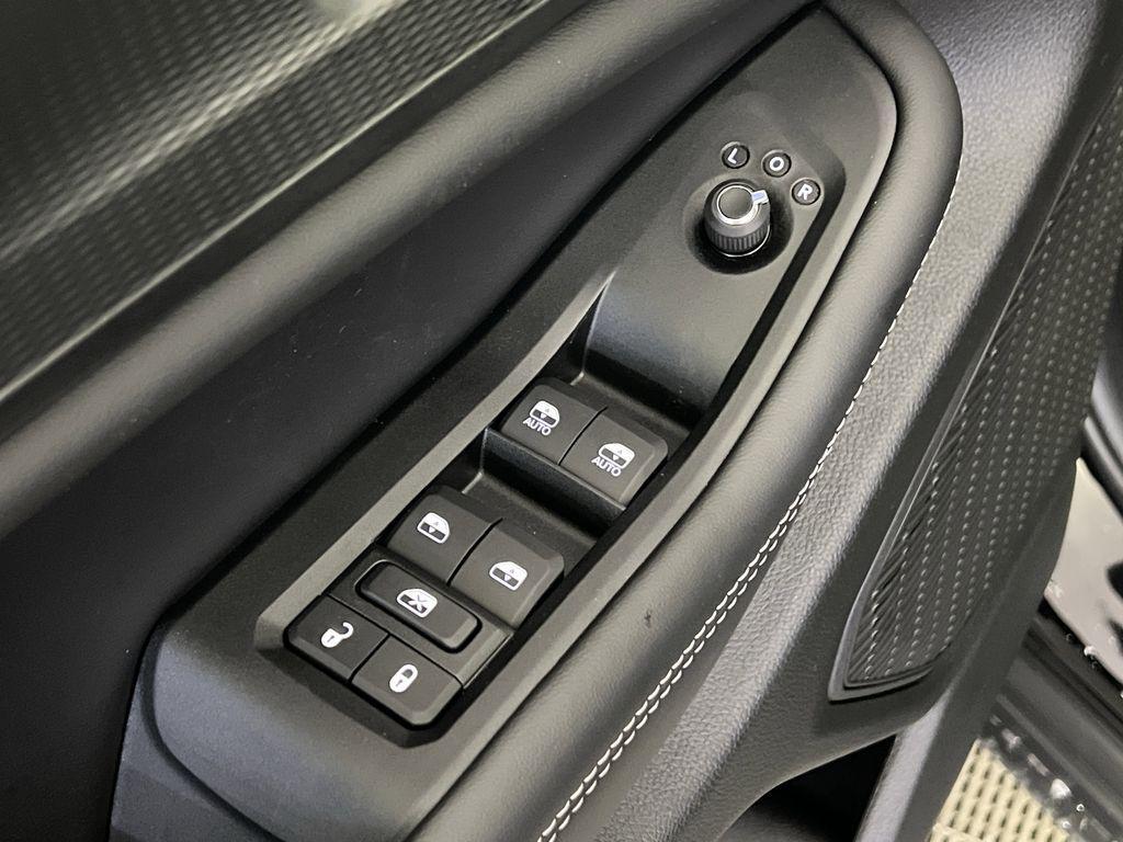 new 2025 Jeep Grand Cherokee L car, priced at $40,142