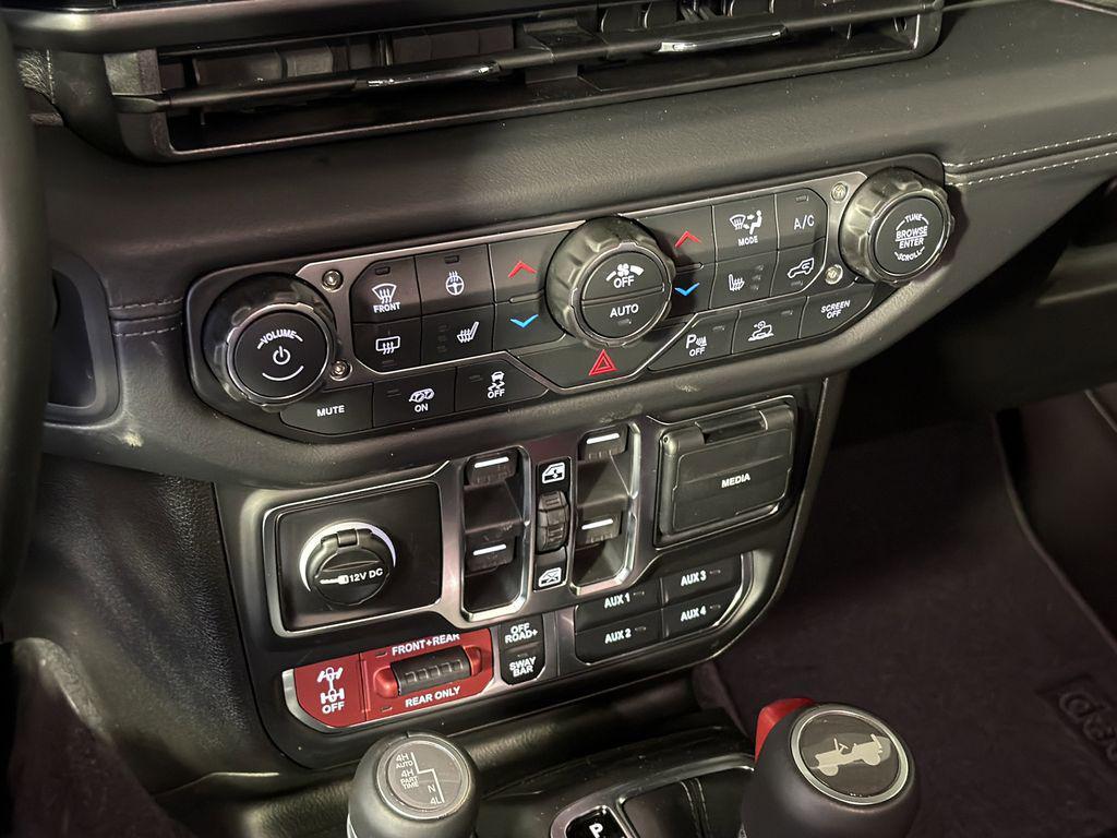 new 2026 Jeep Wrangler car, priced at $75,879