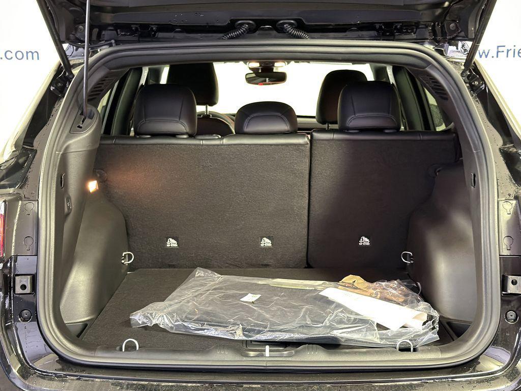 new 2026 Jeep Compass car, priced at $28,406