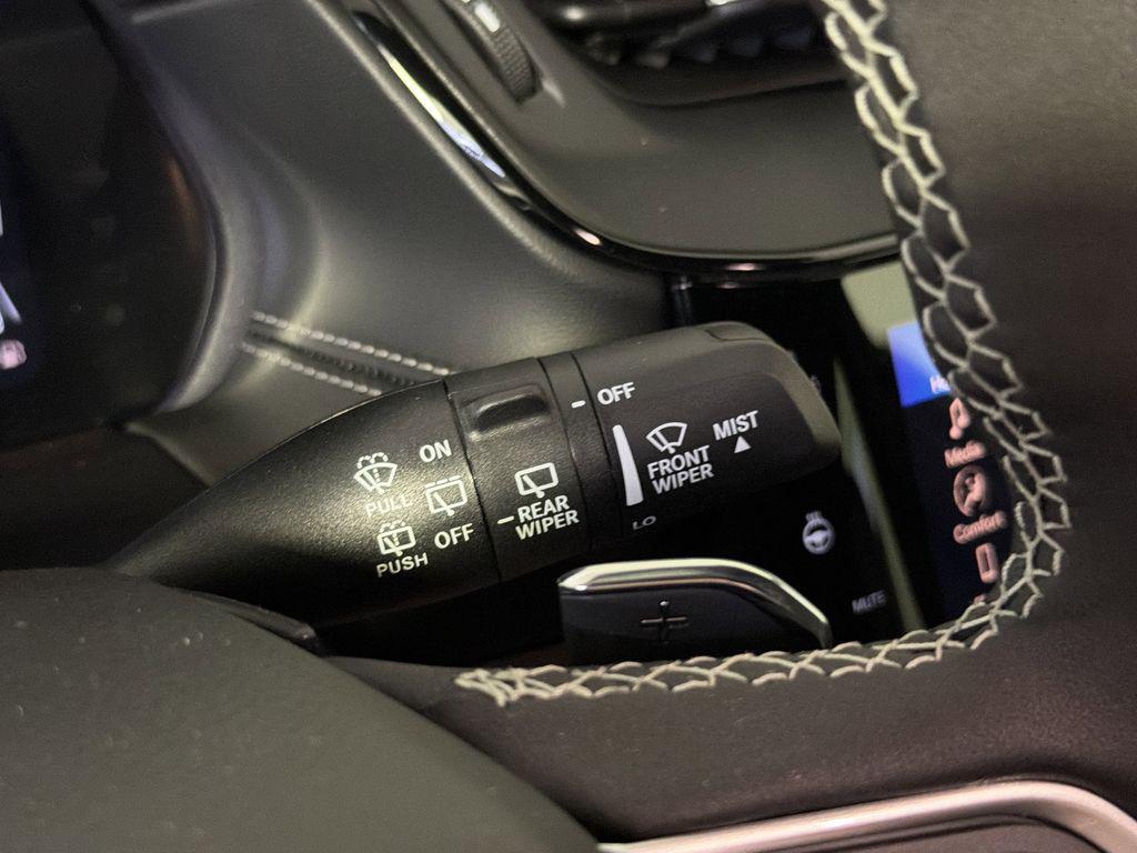 new 2026 Jeep Grand Cherokee L car, priced at $43,901