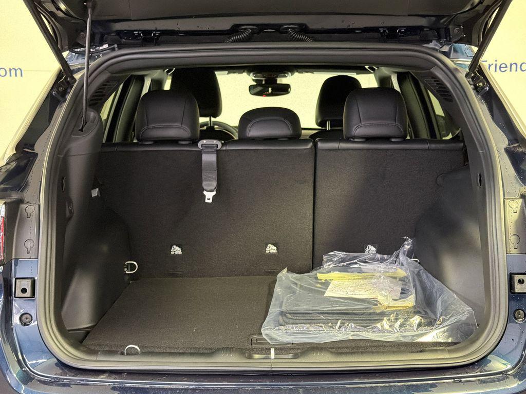 new 2026 Jeep Compass car, priced at $28,406