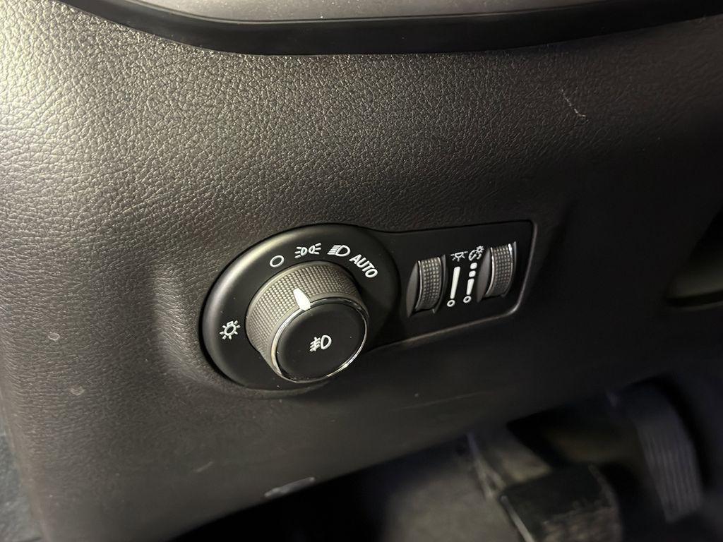 new 2026 Jeep Compass car, priced at $28,406