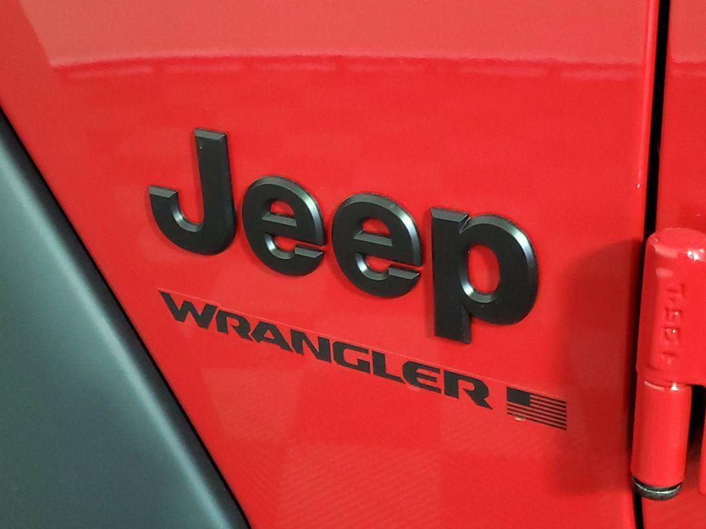 new 2025 Jeep Wrangler car, priced at $33,220