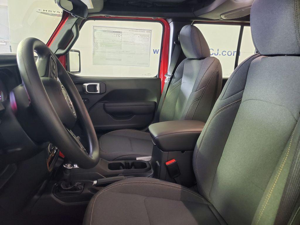 new 2025 Jeep Wrangler car, priced at $33,220