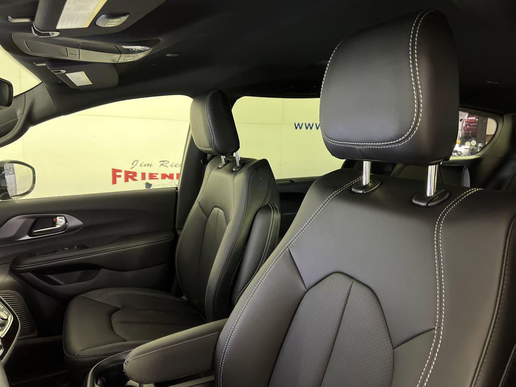 new 2026 Chrysler Pacifica car, priced at $42,365