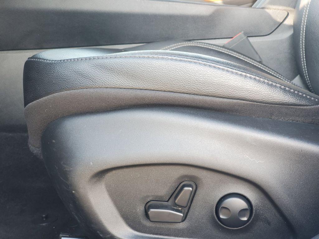 used 2025 Jeep Compass car, priced at $23,905