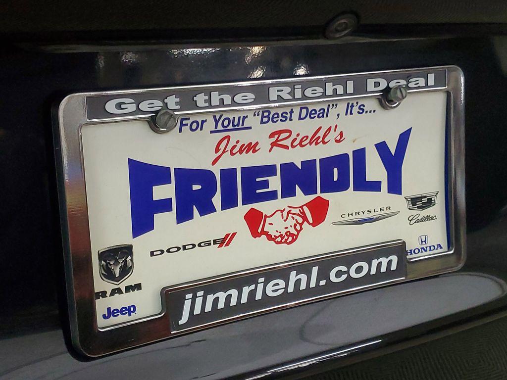 used 2024 Chrysler Pacifica car, priced at $27,554