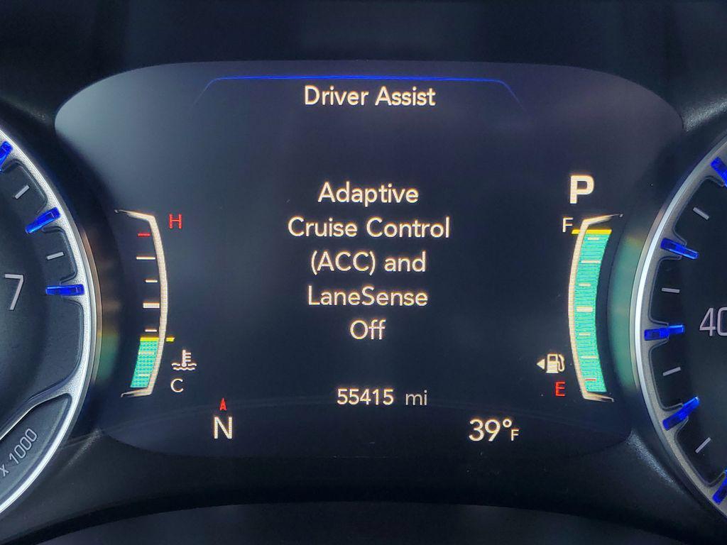 used 2024 Chrysler Pacifica car, priced at $27,554