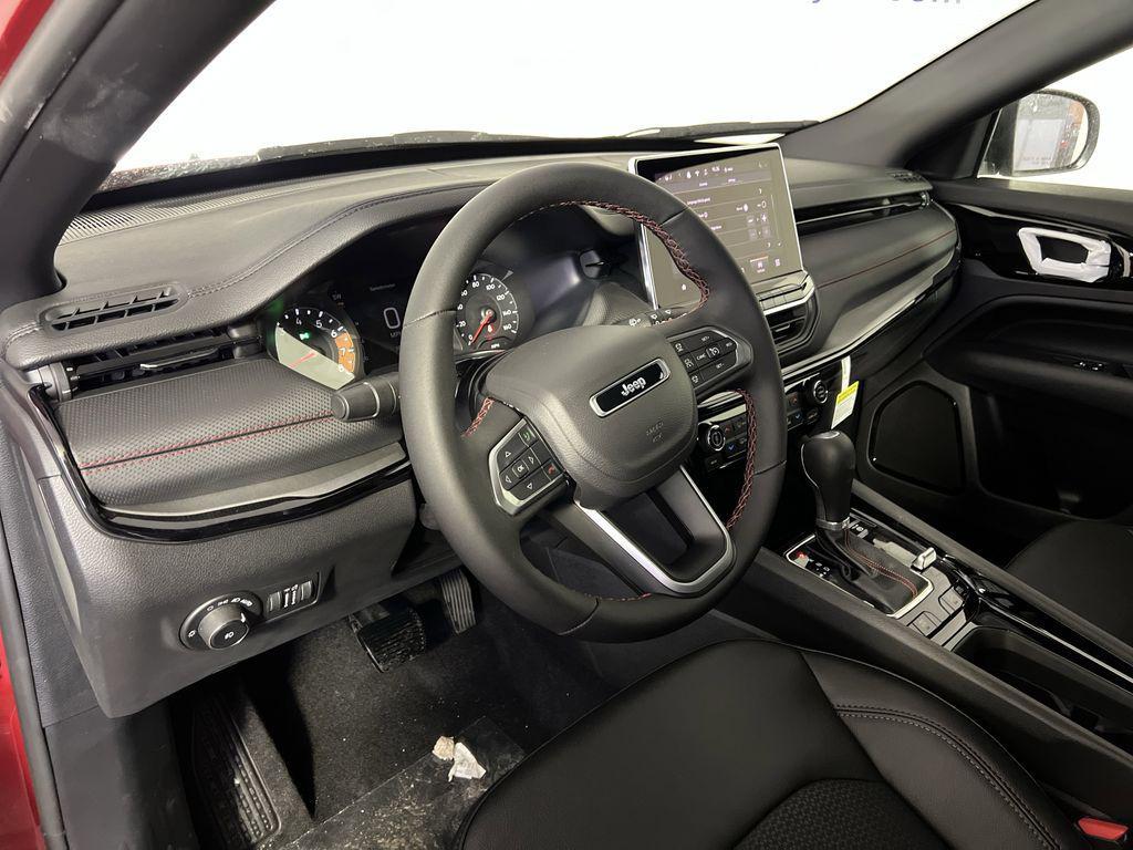 new 2026 Jeep Compass car, priced at $28,890