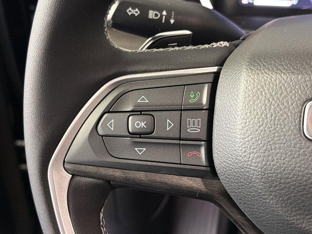 new 2026 Jeep Grand Cherokee car, priced at $48,739