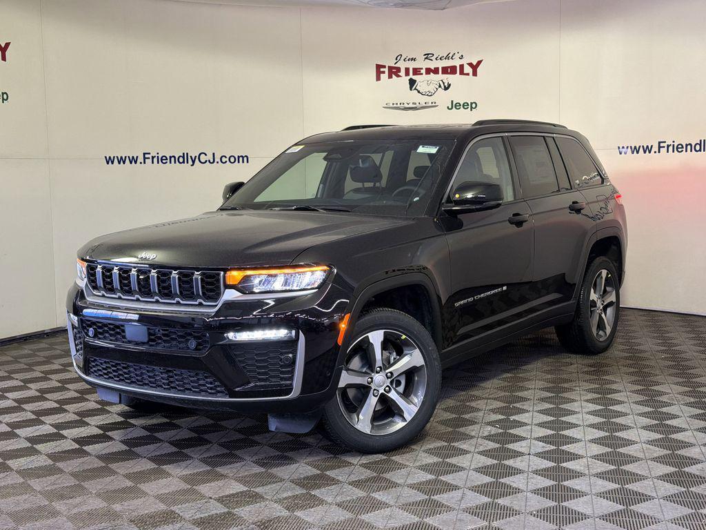 new 2026 Jeep Grand Cherokee car, priced at $48,739