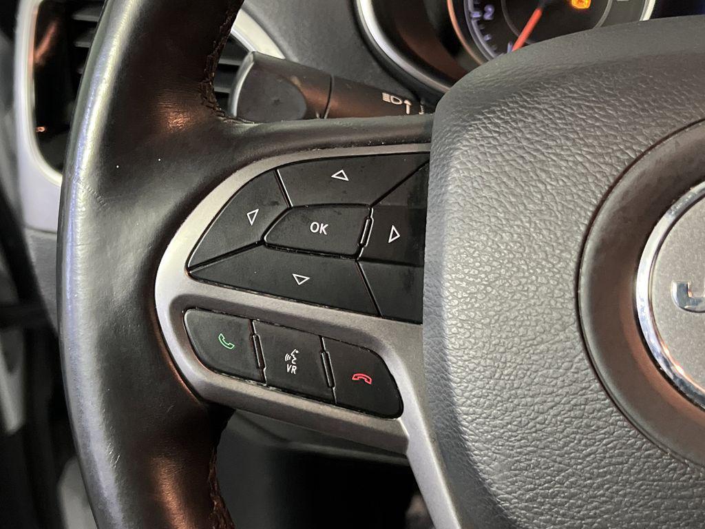 used 2019 Jeep Cherokee car, priced at $10,309