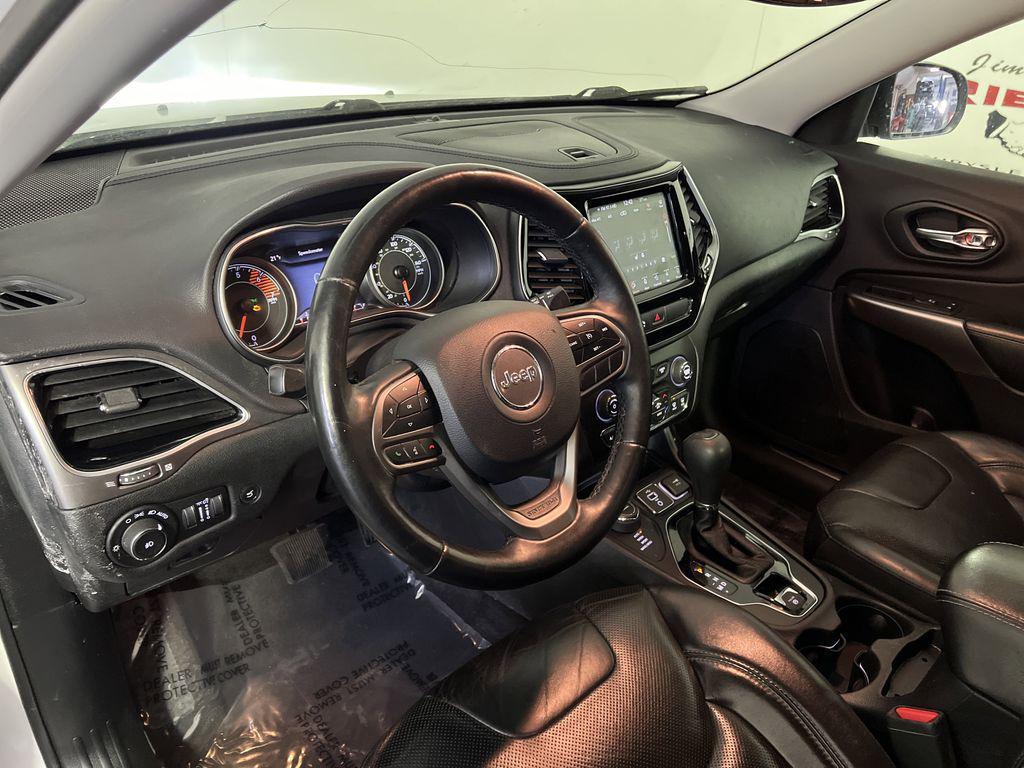 used 2019 Jeep Cherokee car, priced at $10,309