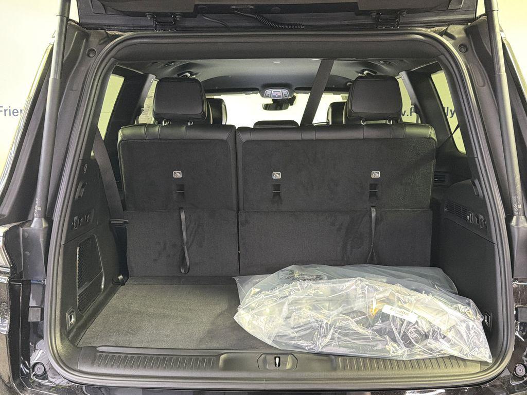 new 2026 Jeep Grand Wagoneer car, priced at $68,915