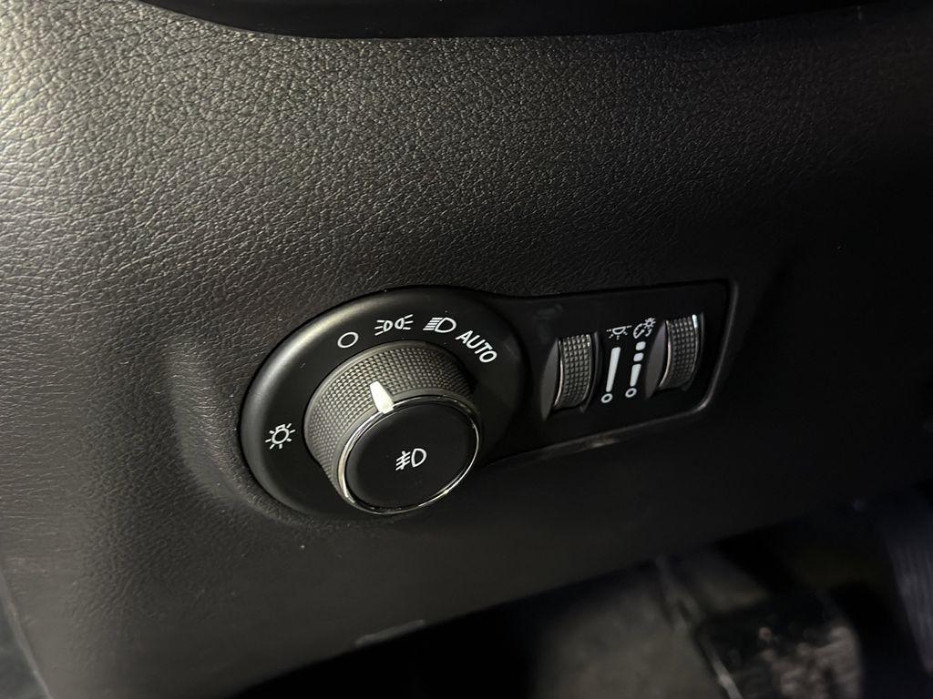 new 2026 Jeep Compass car, priced at $33,205