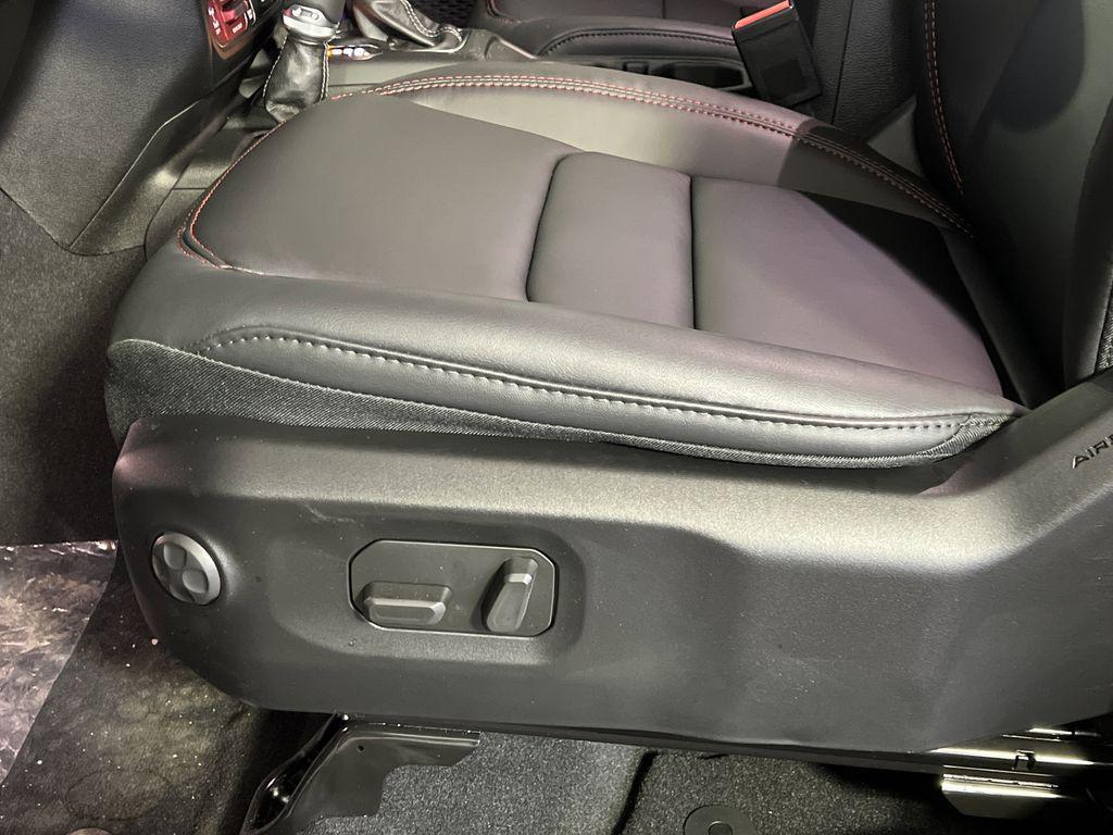 new 2026 Jeep Wrangler car, priced at $62,660