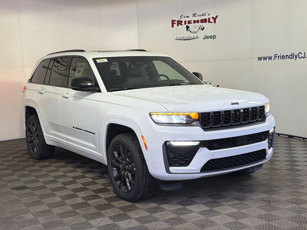 new 2026 Jeep Grand Cherokee car, priced at $50,210