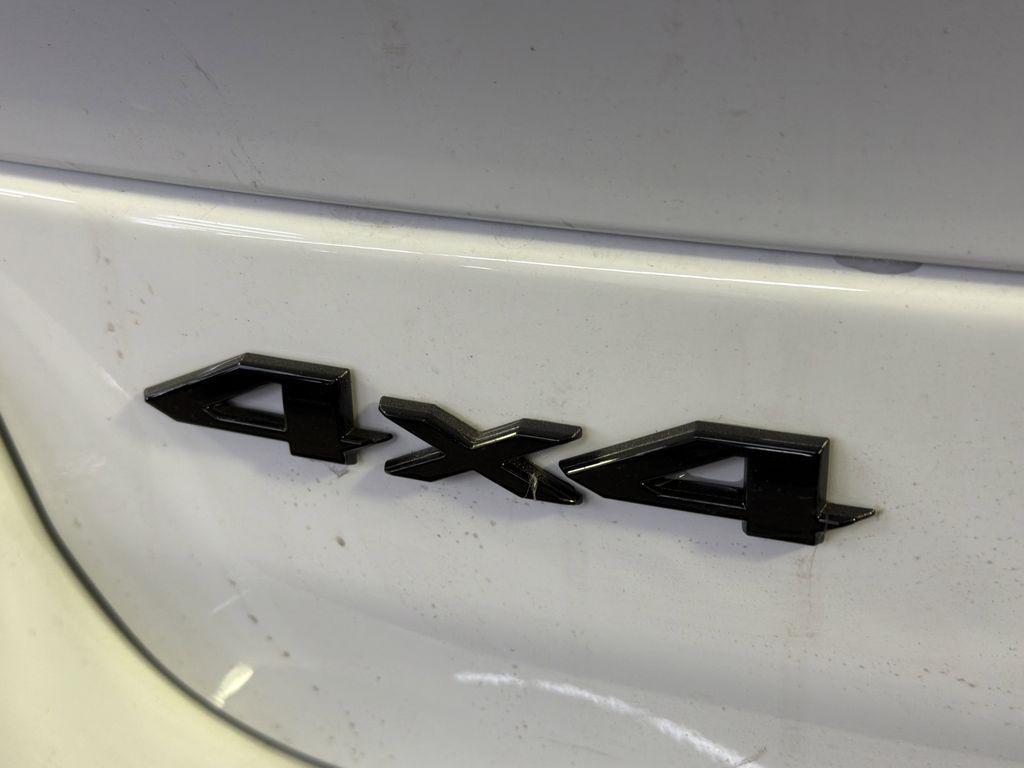 new 2026 Jeep Grand Cherokee car, priced at $50,210