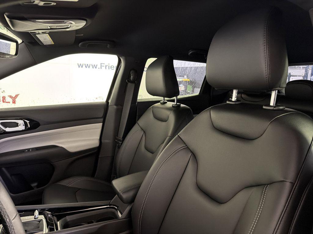 new 2026 Jeep Compass car, priced at $29,906