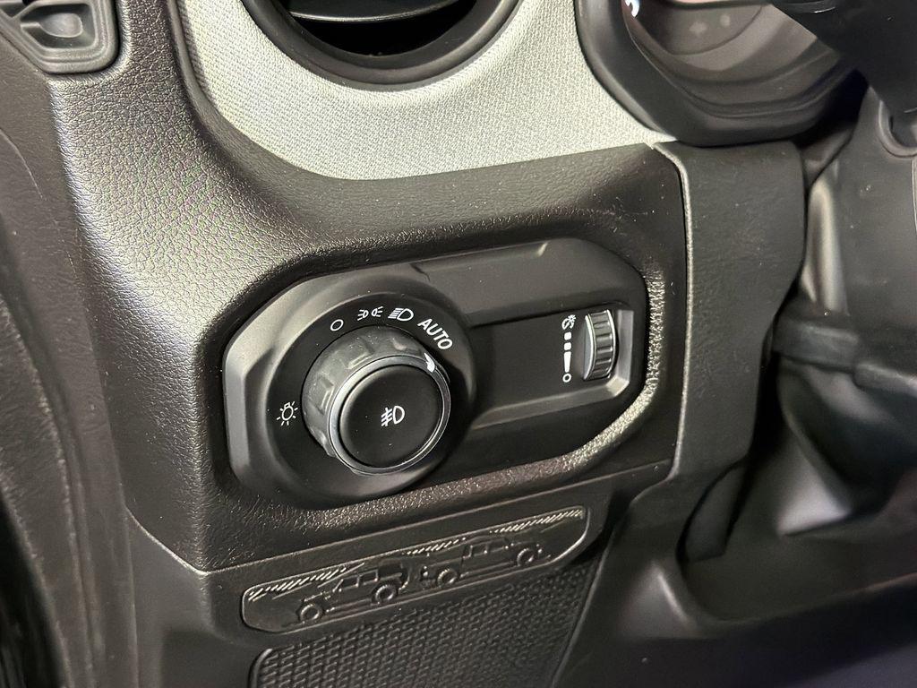 new 2026 Jeep Wrangler car, priced at $46,624