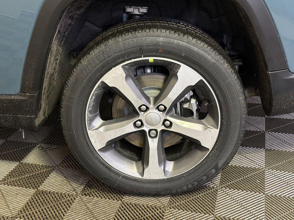 new 2026 Jeep Grand Cherokee L car, priced at $51,630