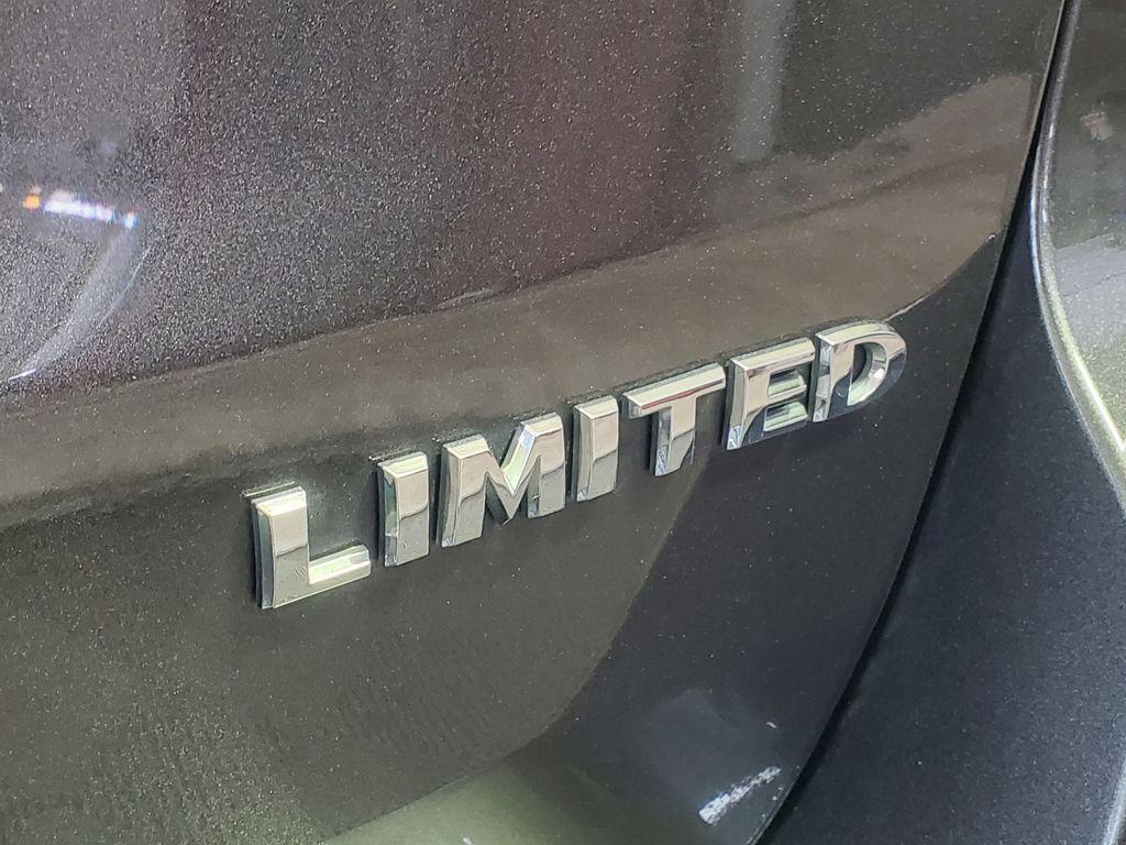 used 2020 Jeep Grand Cherokee car, priced at $24,900