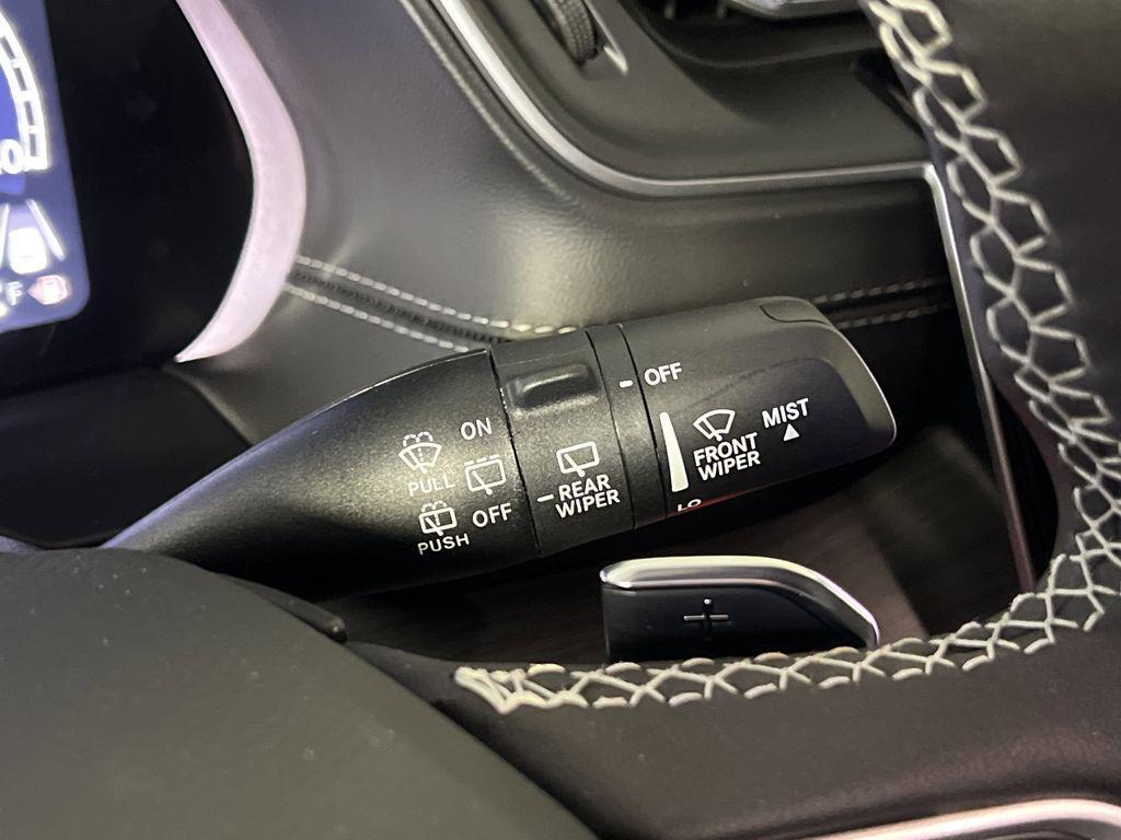 new 2025 Jeep Grand Cherokee car, priced at $43,304