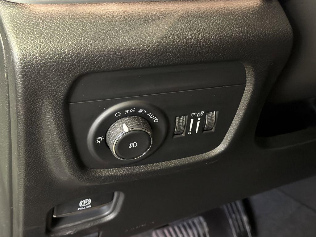 new 2026 Jeep Grand Cherokee L car, priced at $55,210