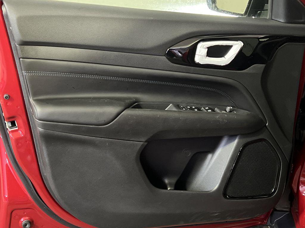 new 2026 Jeep Compass car, priced at $30,130