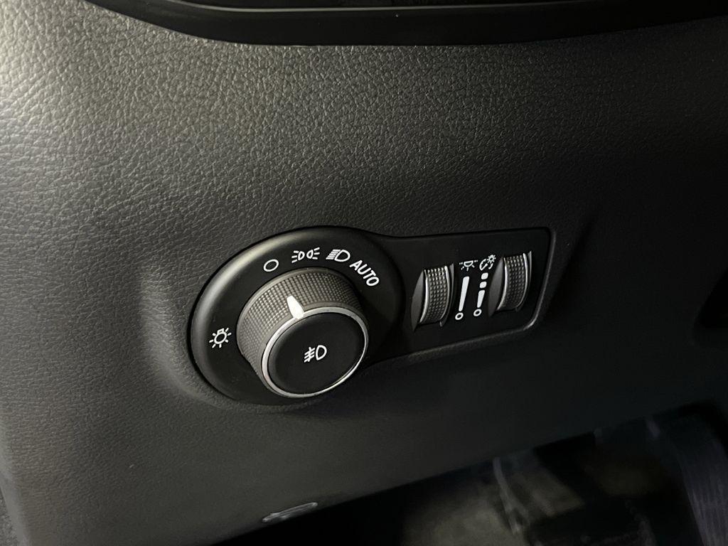 new 2026 Jeep Compass car, priced at $30,130