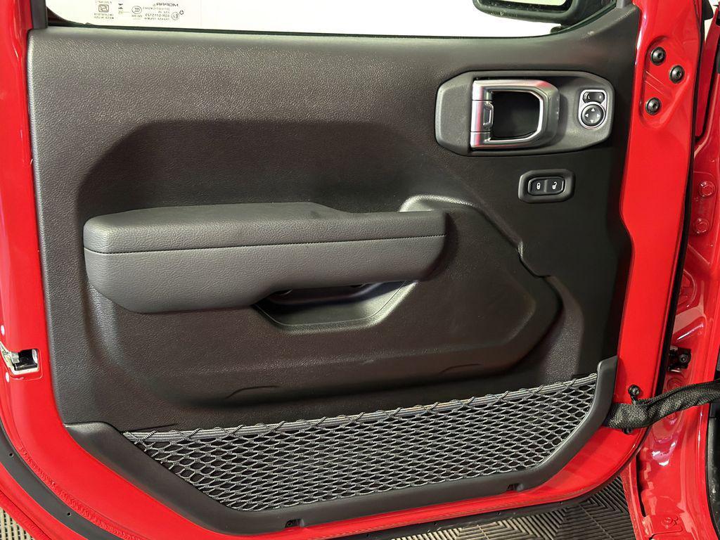 new 2026 Jeep Wrangler car, priced at $47,880