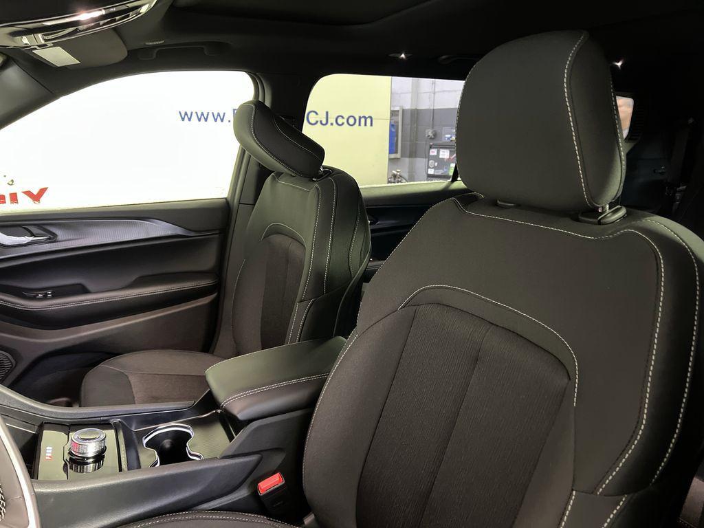 new 2025 Jeep Grand Cherokee L car, priced at $36,642