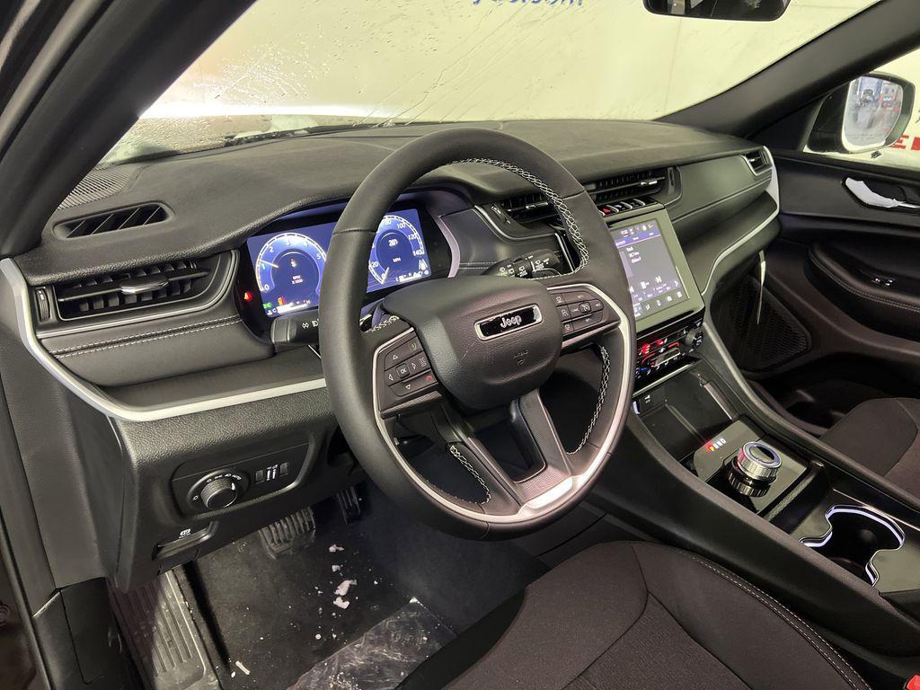 new 2025 Jeep Grand Cherokee L car, priced at $36,642