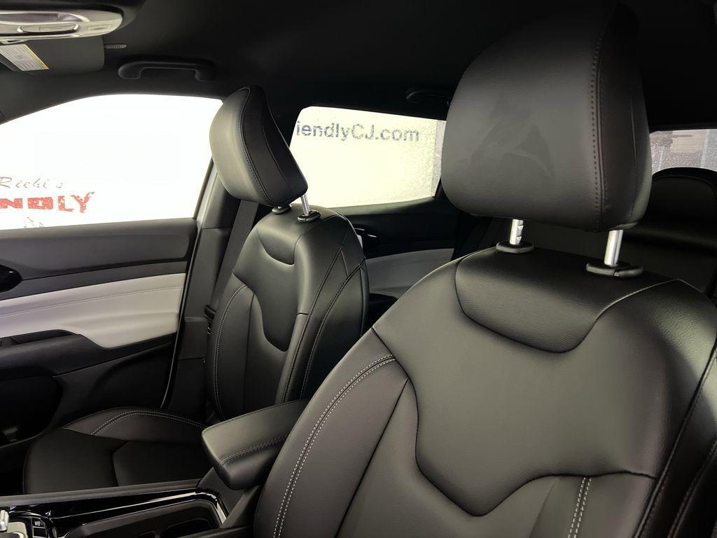 new 2026 Jeep Compass car, priced at $32,610