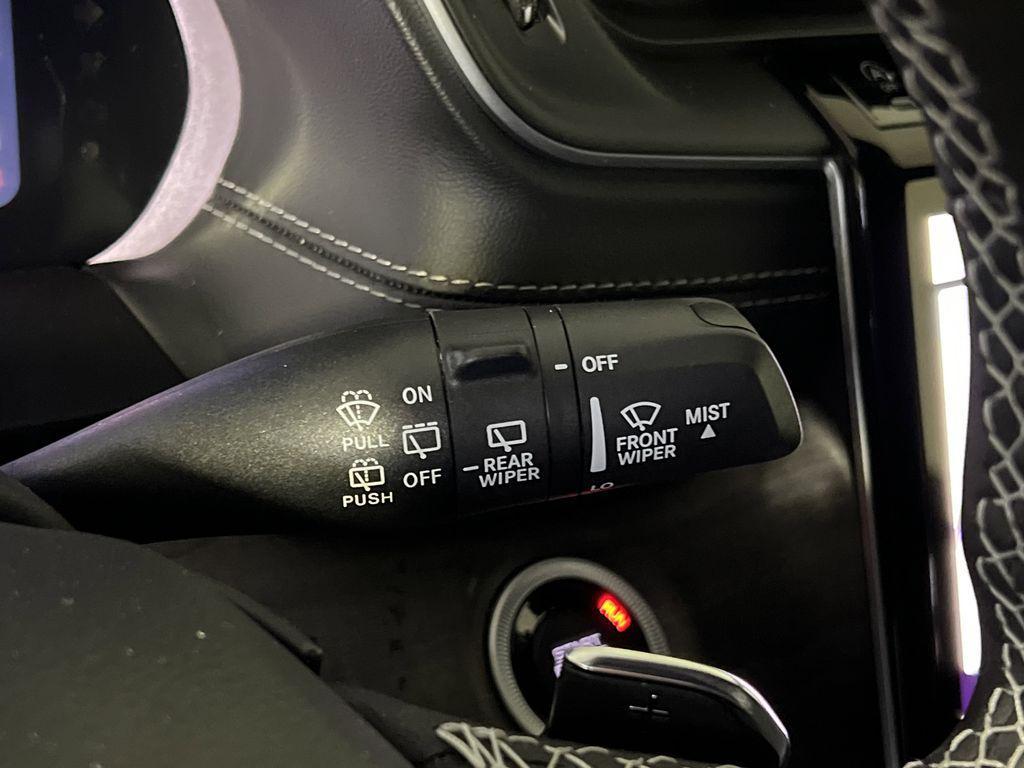 new 2025 Jeep Grand Cherokee car, priced at $38,439