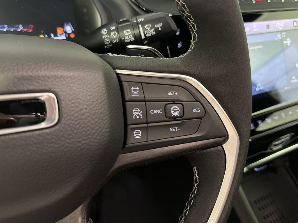 new 2026 Jeep Grand Cherokee car, priced at $45,510