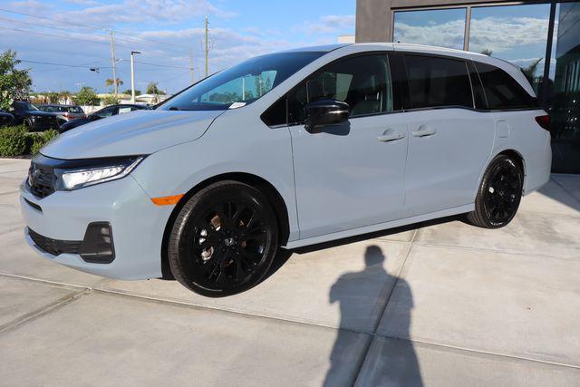 used 2025 Honda Odyssey car, priced at $35,518