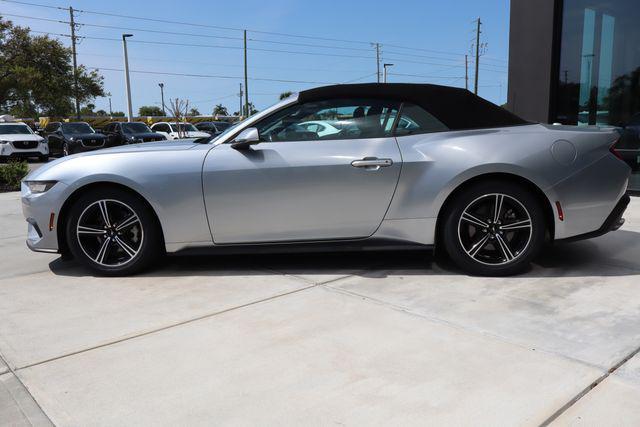 used 2025 Ford Mustang car, priced at $29,000
