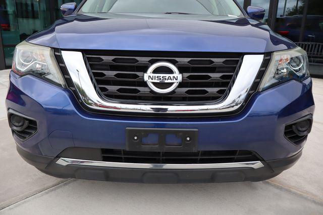 used 2020 Nissan Pathfinder car, priced at $15,660