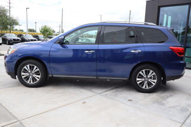 used 2020 Nissan Pathfinder car, priced at $15,660