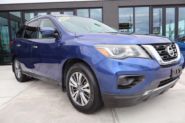 used 2020 Nissan Pathfinder car, priced at $15,660