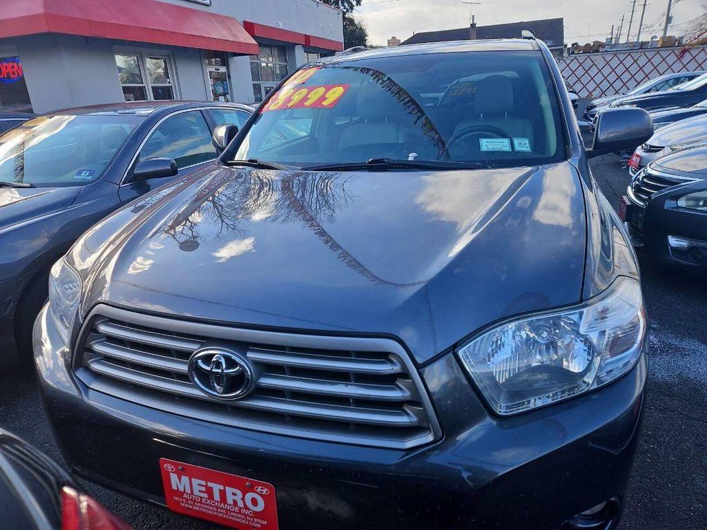 used 2010 Toyota Highlander car, priced at $8,999