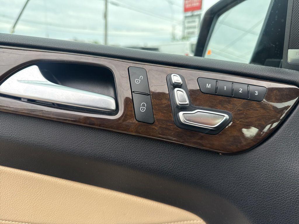 used 2019 Mercedes-Benz GLS 450 car, priced at $24,385