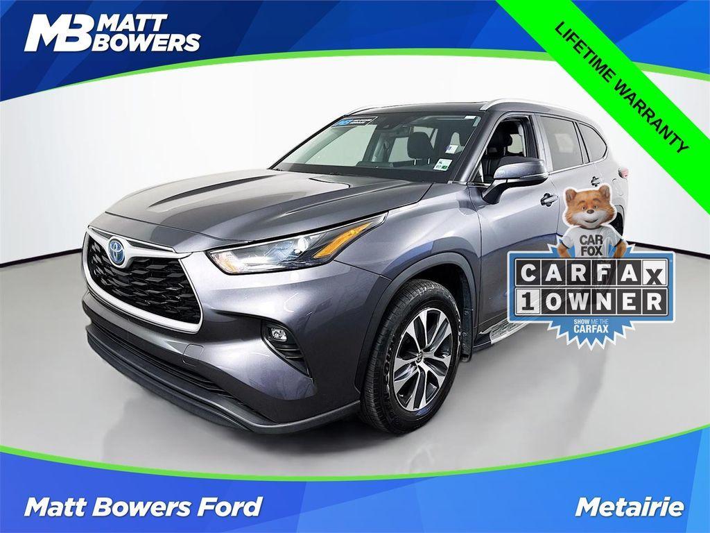 used 2023 Toyota Highlander Hybrid car, priced at $36,595
