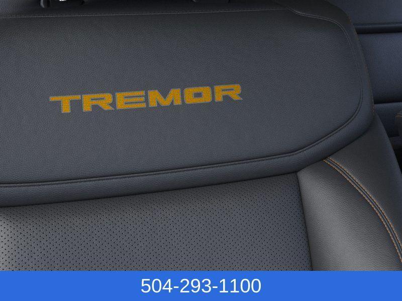 new 2025 Ford Expedition car, priced at $83,435