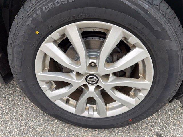 used 2018 Nissan Rogue car, priced at $11,787