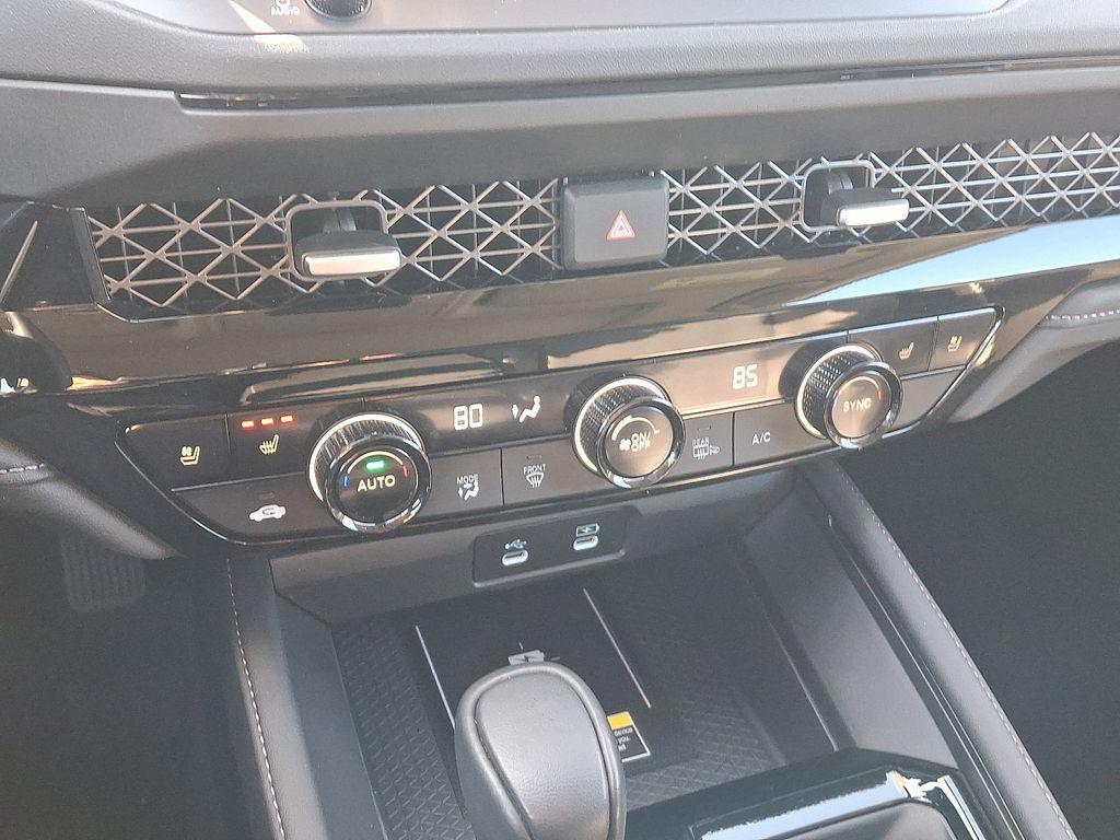 used 2025 Honda Accord Hybrid car, priced at $33,980