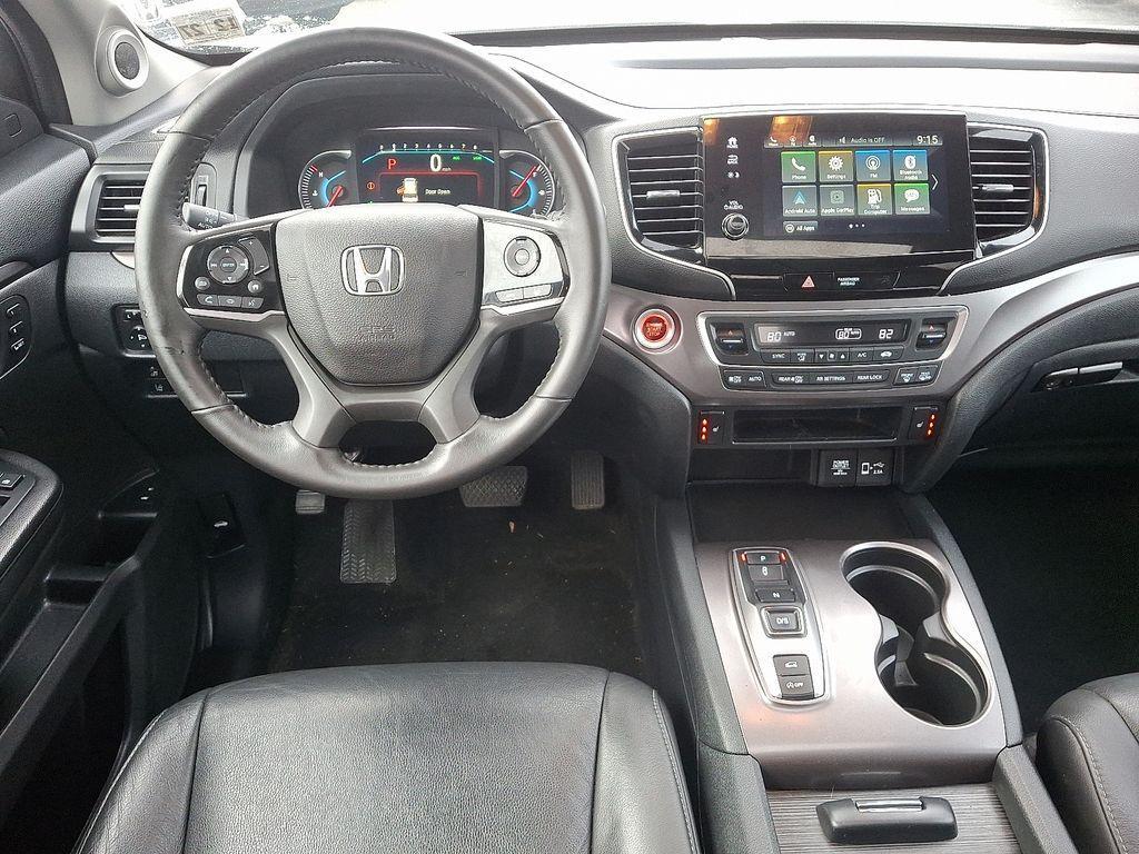 used 2022 Honda Pilot car, priced at $31,379