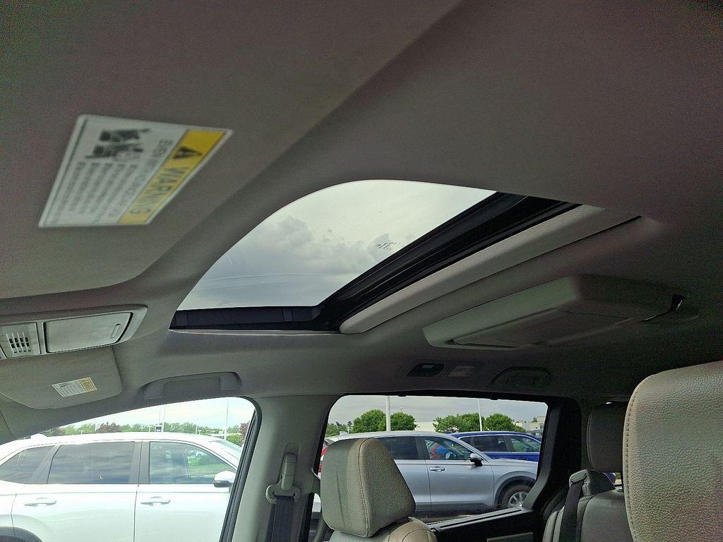 used 2018 Honda Odyssey car, priced at $17,980